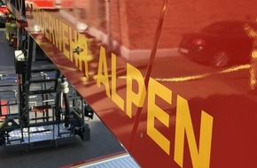 Freiwillige Feuerwehr Alpen: FW Alpen: Unterstützung Rettungsdienst