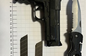 Bundespolizeidirektion Sankt Augustin: BPOL NRW: Bundespolizei stellt Einhandmesser, Cutterklingen und Spielzeugpistole bei 43-Jährigem sicher