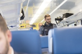 Hauptzollamt Ulm: HZA-UL: 18-Jähriger schmuggelt 6000 Euro teure Kleidung aus der Schweiz