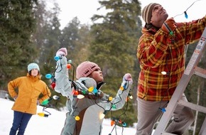 DVAG Deutsche Vermögensberatung AG: Weihnachtszeit - Unfallzeit? / Weihnachtsbeleuchtung sorgt nicht nur für gute Stimmung, sondern auch für Unfälle / Die DVAG erklärt, welche Versicherungen wichtig sind und gibt Tipps für Deko-Liebhaber