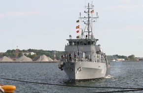 Presse- und Informationszentrum Marine: Minenjagdboot "Weilheim" verlässt Kiel in Richtung NATO-Einsatz
