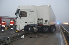 Polizeiinspektion Hildesheim: POL-HI: Lkw-Unfall im Baustellenbereich