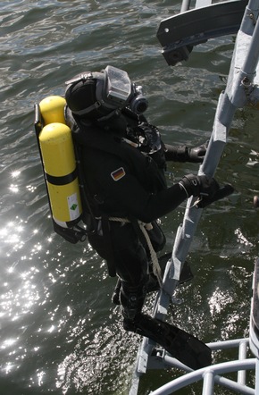 Deutsche Marine - Bilder der Woche: Ausbildung bei der Deutschen Marine - Erfahrung kommt von &quot;Fahren&quot;