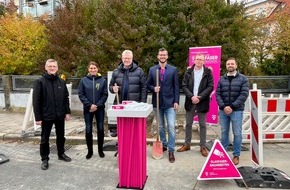 Deutsche Telekom AG: Telekom startet Glasfaserausbau in den Stadtteilen Birken Süd und Glocke von Bayreuth