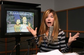 ProSieben: Anke Engelke: "Es ist eine supergroße Ehre, Marge Simpson zu sprechen"