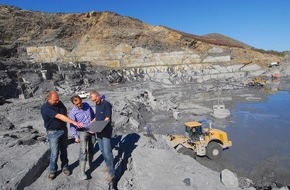 Rathscheck Schiefer: Rathscheck sichert Schiefer-Ressourcen - Weitere Übernahme in Nord-Spanien - Internationales Wachstum mit Natursteinen (BILD)
