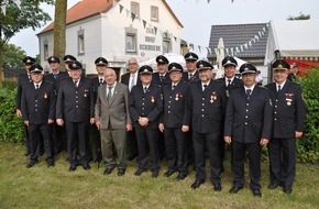 Freiwillige Feuerwehr Bedburg-Hau: FW-KLE: "Von der Faszination bei der Feuerwehr mitzumachen." / Ein Abend mit vielen Gästen: Feuerwehrfest in Bedburg-Hau