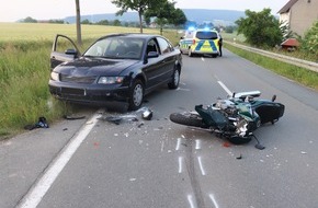 Kreispolizeibehörde Höxter: POL-HX: Motorradfahrer nach Frontalzusammenstoß schwer verletzt