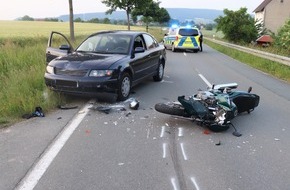 Kreispolizeibehörde Höxter: POL-HX: Motorradfahrer nach Frontalzusammenstoß schwer verletzt