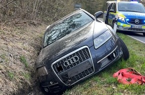 Polizei Minden-Lübbecke: POL-MI: Verdacht einer Trunkenheitsfahrt: Auto rutscht in Graben
