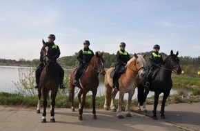 Polizeiinspektion Lüneburg/Lüchow-Dannenberg/Uelzen: POL-LG: ++ Berittene Polizei im Biosphärenreservat "Niedersächsische Elbtalaue" - bereits im 11. Jahr "hoch zu Ross und bürgernah" in den kommenden Sommermonaten präsent ++