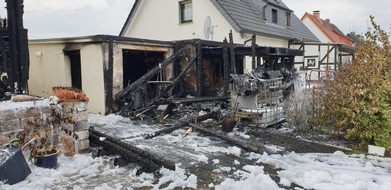 Feuerwehr Ahlen: FW-WAF: Wohnhausbrand auf der Bergstraße