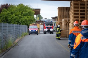 FW-AR: Berufsfeuerwehrtag der Jugendfeuerwehr Bruchhausen-Niedereimer - 24 Stunden im Einsatz