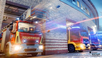 Feuerwehr Bochum: FW-BO: Austritt von Chemikalien im Chemiewerk
