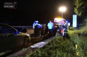 Feuerwehr Iserlohn: FW-MK: Verkehrsunfall auf der Autobahn 46, drei verletzte Personen.