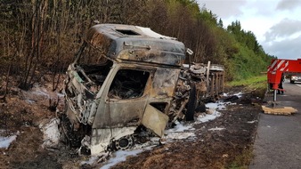 Verkehrsdirektion Koblenz: POL-VDKO: Gefahrgutunfall auf der A 61 - Ethanol-Laster abgebrannt