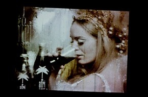 PR & Text Bureau Dipl.-Ing. Margit Schmitt: Werbung - gestern und heute  Kölner Werbenacht präsentiert erstmals historische Werbefilme aus Köln und international prämierte Werbekampagnen aus Cannes. (mit Bild)