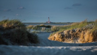 Tourismus-Zentrale St. Peter-Ording: St. Peter-Ording / Halbinsel Eiderstedt als Nachhaltiges Reiseziel zertifiziert