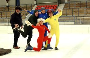 &quot;Was bin ich?&quot; on Ice: Das Eislauftraining mit Claudia Pechstein am 27. März 2003 bei Kabel 1 / Außerdem: Thomas Koschwitz als prominenter Ehrengast in der Sendung