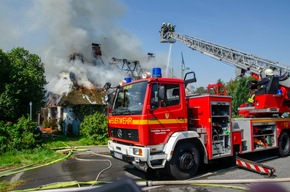 FW-RD: Großeinsatz an der B203 in Goosefeld