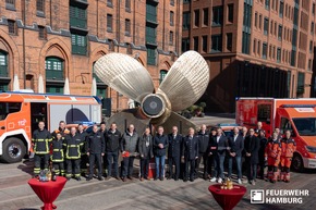 FW-HH: Feuerwehr Hamburg startet Probebetrieb mit vollelektrischen Einsatzfahrzeugen