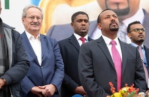 Stiftung Menschen für Menschen: Menschen für Menschen gratuliert Abiy Ahmed zum Friedensnobelpreis / Christian Ude hofft auf weitere Friedensinitiativen in Afrika