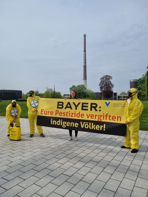 Proteste zur Bayer-Hauptversammlung: Ackergift bedroht indigene Völker