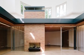 Schüco International KG: Architekturbiennale 2014 in Venedig / Schüco Konstruktion für Bungalow Germania (FOTO)