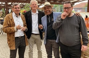 Arnold André GmbH: Genussvolle Tastings mit Manuel Inoa