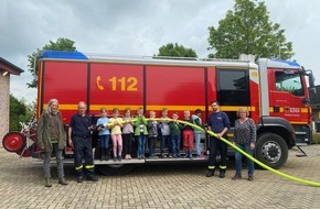 Freiwillige Feuerwehr Alpen: FW Alpen: Brandschutzerziehung der Vorschulkinder in Veen