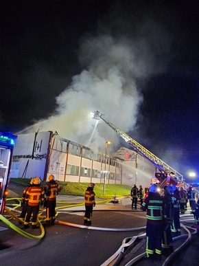 KFV Sigmaringen: 17.06.2026 Brand Industriegebäude in Neufra
