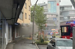 Feuerwehr Weil am Rhein: Feuerwehr Weil: Brand in Nagelstudio - Innenstadt Weil am Rhein