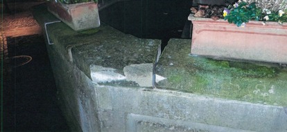 Kreispolizeibeh&ouml;rde Hochsauerlandkreis: POL-HSK: St&auml;dtisches Baudenkmal besch&auml;digt