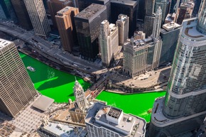 St. Patrick&#039;s Day in Chicago: eine Stadt trägt Grün