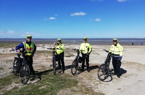 Polizeiinspektion Wilhelmshaven/Friesland: POL-WHV: Sternfahrt zum Klimaschutz nach Dangast - ruhiger Verlauf mit ca. 300 Teilnehmern - FOTO!