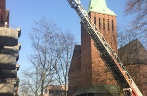 Feuerwehr Dinslaken: FW Dinslaken: Rauchmelder löste Feuerwehreinsatz am Altmarkt aus