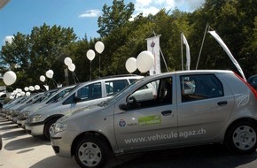 Touring Club Schweiz/Suisse/Svizzero - TCS: TCS und gasmobil setzen auf Erdgas-Fahrzeuge - Umweltschonende Fahrzeuge im landesweiten Test