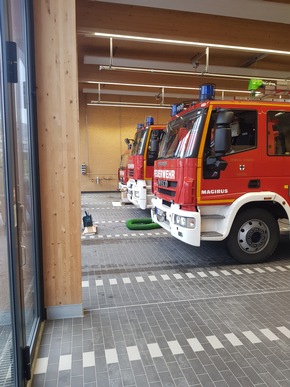 FW Konstanz: Übergabe Feuerwehrhaus Dettingen-Wallhausen
