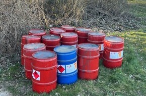 Kreispolizeibehörde Euskirchen: POL-EU: Gefährliche Abfälle im Feld entsorgt