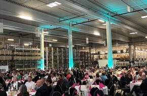 REHAU Industries SE & Co. KG: REHAU feiert 30-jähriges Jubiläum des Standorts Triptis