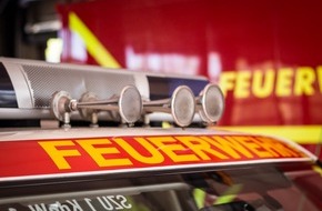 Freiwillige Feuerwehr Bad Salzuflen: FF Bad Salzuflen: Kindergarten nach Gasgeruch evakuiert / 33 Kinder werden durch ihre Betreuerinnen vorbildlich ins Freie gebracht