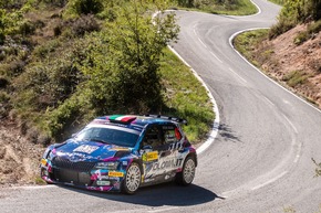 Rallye Spanien: Dreikampf von SKODA Fahrern um WRC2-Titel bleibt bis zum Finale offen