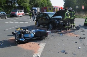 Kreispolizeibehörde Märkischer Kreis: POL-MK: Unfall in Valbert: Kradfahrer lebensgefährlich verletzt