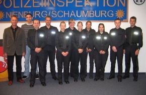 Polizeiinspektion Nienburg / Schaumburg: POL-NI: Neue Polizisten und Beförderungen bei der Polizei Nienburg/Schaumburg - Bilder im Download -