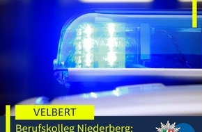 Polizei Mettmann: POL-ME: Berufskolleg Niederberg: Mutma&szlig;liche Drohungen gegen&uuml;ber Klassenkameraden l&ouml;sten Polizeieinsatz aus - 2609055