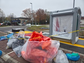 FW-ROW: Gefahrgutunfall in Zeven: 1.000 Liter Säure ausgelaufen