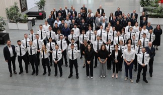 Polizeipräsidium Südosthessen: POL-OF: Neue Kolleginnen und Kollegen begrüßt: 74 Neuzugängen im Polizeipräsidium Südosthessen