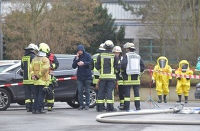 Feuerwehr Dortmund: FW-DO: 23.01.2020 - Gefahrstoffeinsatz an der TU Dortmund Chemikalienaustritt in Forschungsanlage