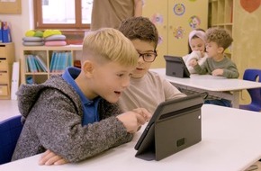 Kiwanis Distrikt Deutschland e.V.: Weltkindertag 2026: Kiwanis ruft Schulen zum Handeln gegen Leseschw&auml;che auf