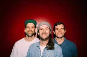 ARD Mediathek: Applaus, Applaus zum Bandjubil&auml;um: Dokumentation "Sportfreunde Stiller - Mit dem Herz in der Hand" und Podcast / Ab 28. Mai in der ARD Mediathek und in ARD Sounds